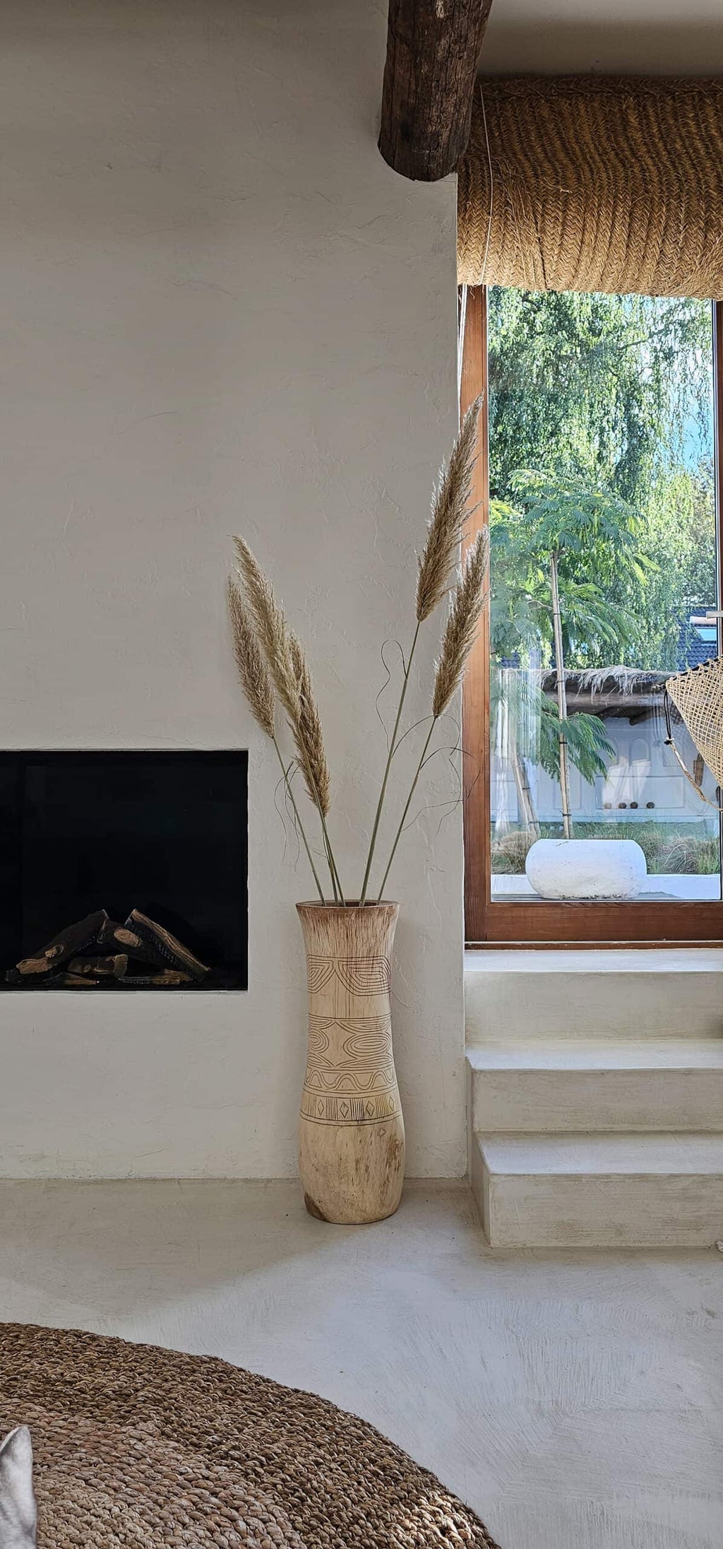 Suar vaas met carving 70cm