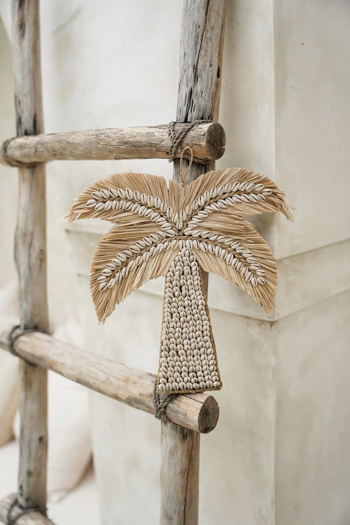 Wanddecoratie raffia palmboom