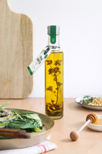 Pineut Vinaigrette Italian herbs