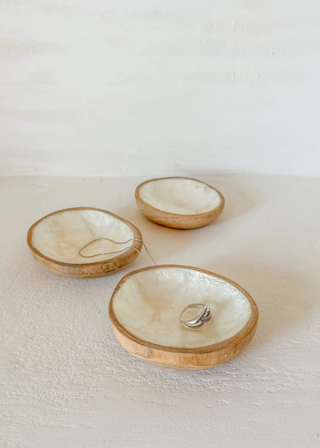 Schaaltje Bulan - Capiz en Teakhout