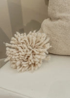 Pompom Kussen Zand 60x40cm